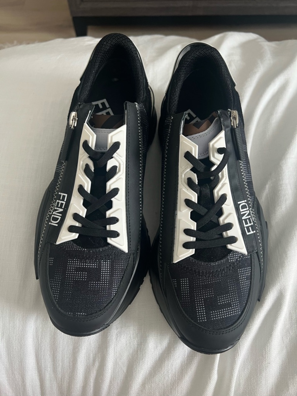 Black & White Women's Zip-Accent Leather Sneakers